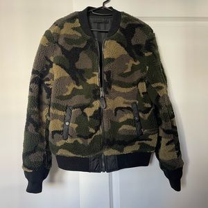 Alpha Industries REVERSIBLE Sherpa Jacket